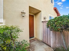 229 E 220th Street, Carson CA 90745
