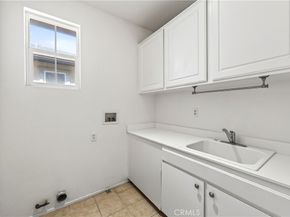 229 E 220th Street, Carson CA 90745