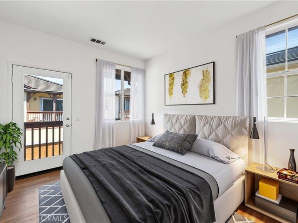 229 E 220th Street, Carson CA 90745