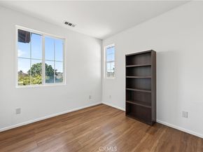 229 E 220th Street, Carson CA 90745