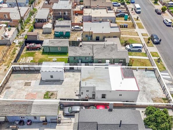 727 E 94th Street, Los Angeles CA 90002