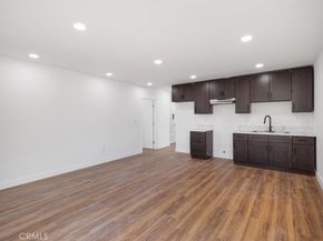 727 E 94th Street, Los Angeles CA 90002