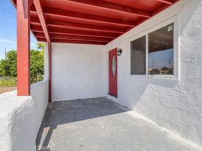 727 E 94th Street, Los Angeles CA 90002