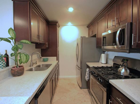 5700 Etiwanda Avenue 123, Tarzana CA 91356