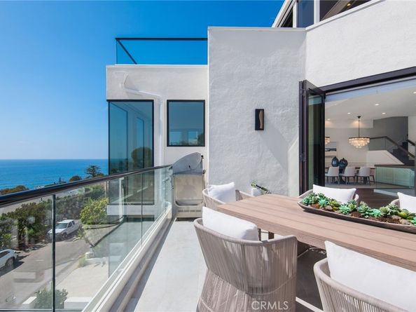 2492 Glenneyre Street, Laguna Beach CA 92651