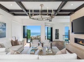 2492 Glenneyre Street, Laguna Beach CA 92651