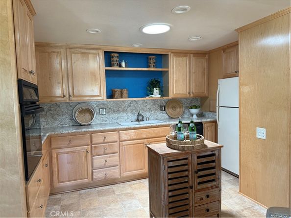 1540 Northwood Rd.  11-270L, Seal Beach CA 90740