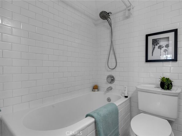 360 W Ocean Boulevard 402, Long Beach CA 90802