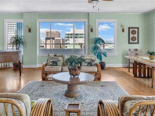 360 W Ocean Boulevard 402, Long Beach CA 90802