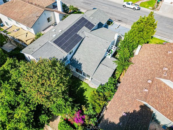 3375 Fuchsia, Costa Mesa CA 92626