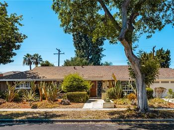 609 N Dwyer Drive