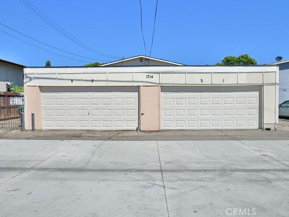 1714 Evergreen Street, Santa Ana CA 92707