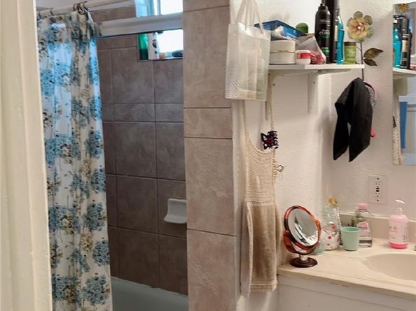 1714 Evergreen Street, Santa Ana CA 92707