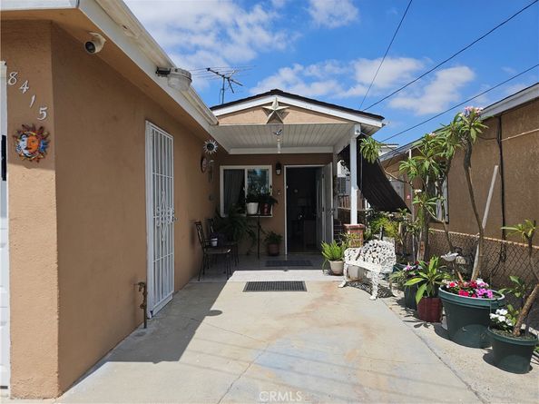 8415 Elburg Street, Paramount CA 90723