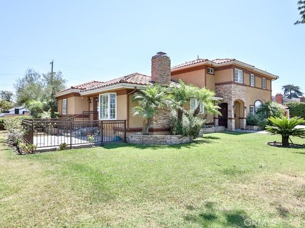 4704 E Centralia Street, Long Beach CA 90808