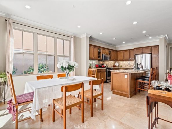 37 Peony, Irvine CA 92618