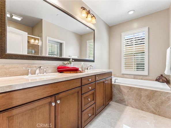 37 Peony, Irvine CA 92618