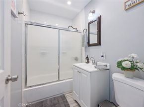 5017 W 118th Place, Hawthorne CA 90250