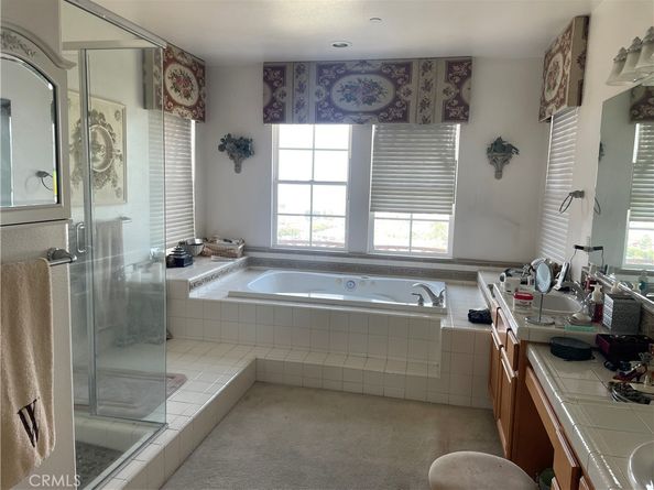 2205 Starlight Lane, Signal Hill CA 90755