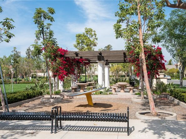 37 Triple Leaf, Irvine CA 92620