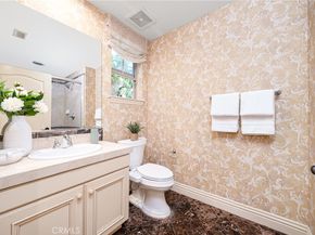 37 Triple Leaf, Irvine CA 92620