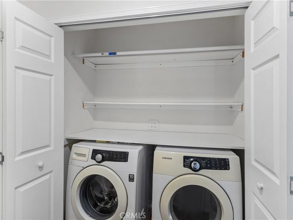 2860 Chestnut Avenue, Long Beach CA 90806