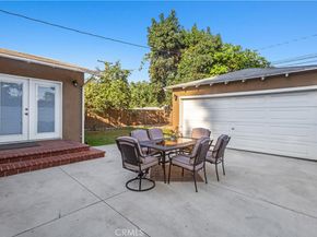 2860 Chestnut Avenue, Long Beach CA 90806