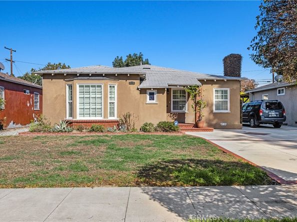 2860 Chestnut Avenue, Long Beach CA 90806