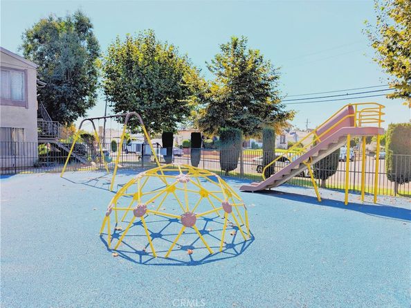 2345 Highbury Avenue 22, Los Angeles CA 90032