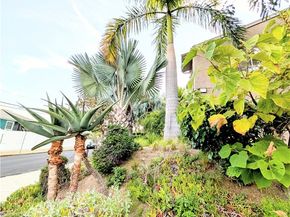 2345 Highbury Avenue 22, Los Angeles CA 90032