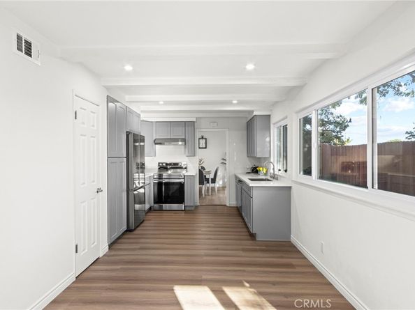 490 Buttonwood Drive, Brea CA 92821