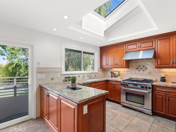 6301 E Bixby Hill Road, Long Beach CA 90815