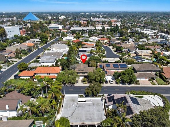 6301 E Bixby Hill Road, Long Beach CA 90815
