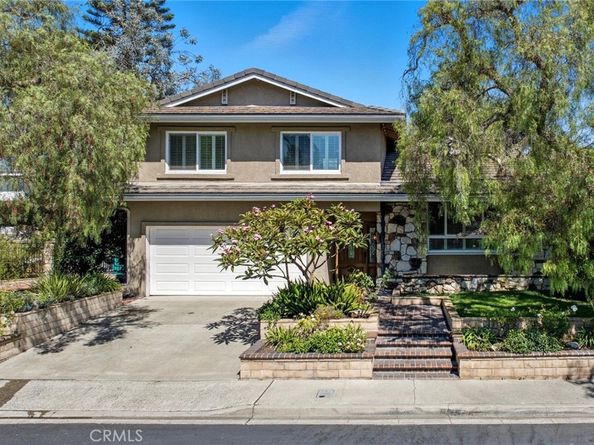 6301 E Bixby Hill Road, Long Beach CA 90815