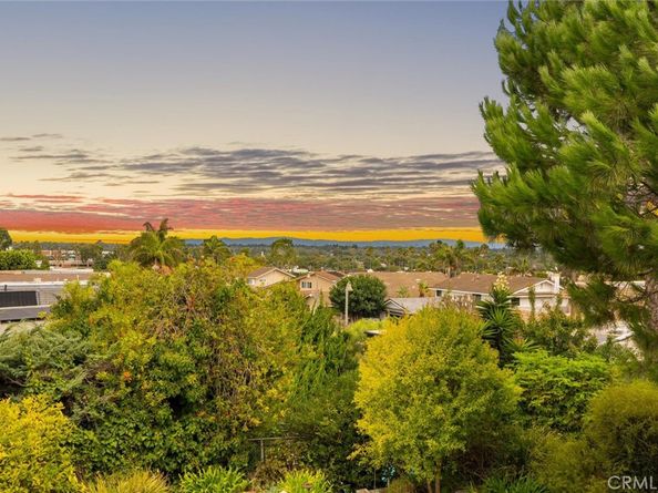 6301 E Bixby Hill Road, Long Beach CA 90815