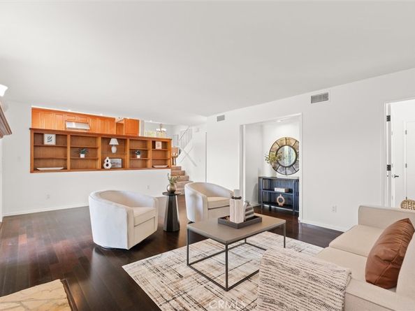 6301 E Bixby Hill Road, Long Beach CA 90815