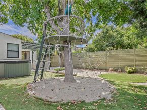 5233 Hersholt Avenue, Lakewood CA 90712