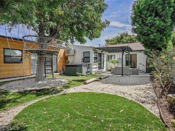 5233 Hersholt Avenue, Lakewood CA 90712