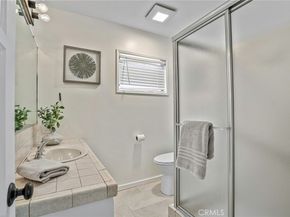 5233 Hersholt Avenue, Lakewood CA 90712