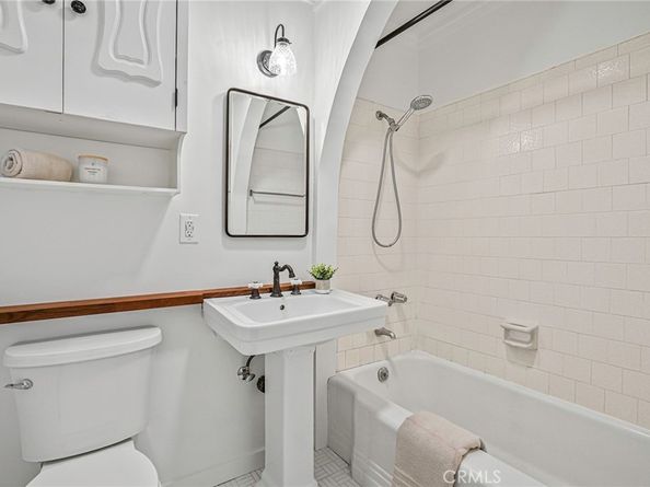 5233 Hersholt Avenue, Lakewood CA 90712