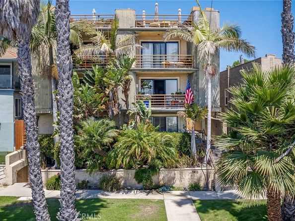 3811 E Livingston Drive 1, Long Beach CA 90803