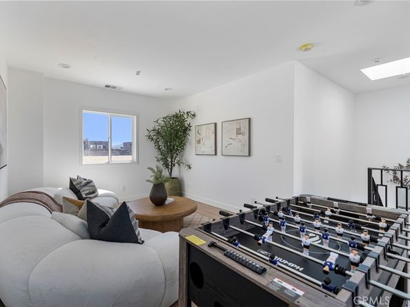 1018 W 223rd Street 2, Torrance CA 90502