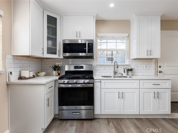 1030 W 19th Street, Santa Ana CA 92706