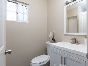 1030 W 19th Street, Santa Ana CA 92706