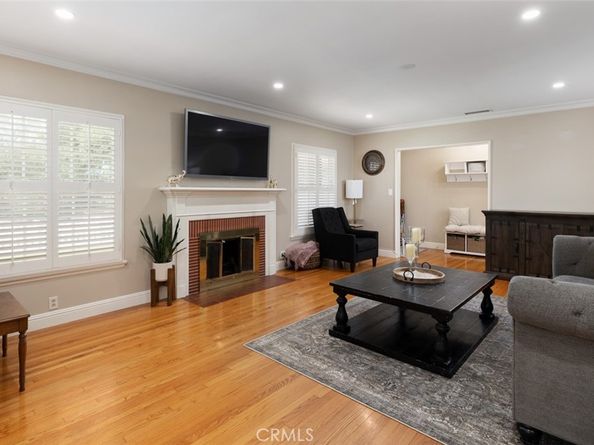 1030 W 19th Street, Santa Ana CA 92706