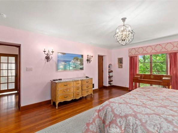 1811 N Flower Street, Santa Ana CA 92706