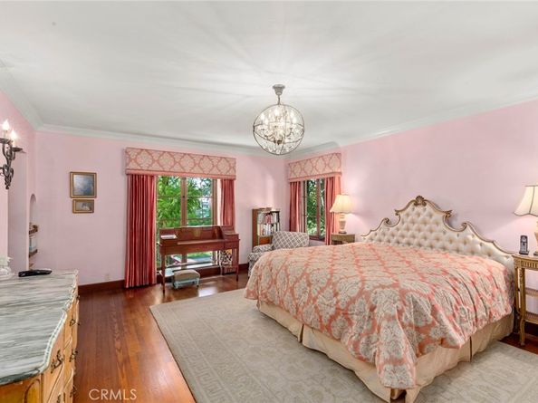 1811 N Flower Street, Santa Ana CA 92706