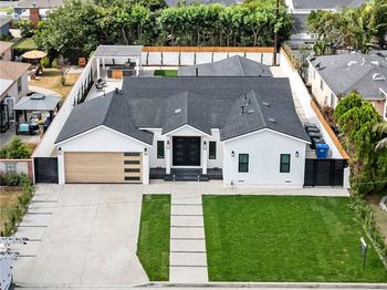 9044 Bigby Street