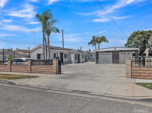 11609 208th Street, Lakewood CA 90715