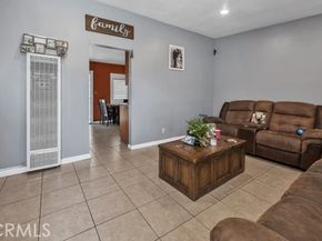 11609 208th Street, Lakewood CA 90715